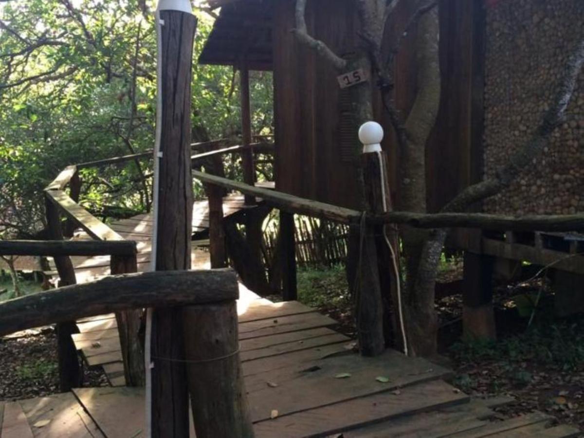 Tree Top Eco-Lodge Banlung Esterno foto